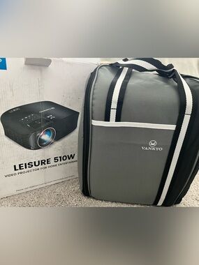 Vankyo Leisure 510W projector & Projector Bag
